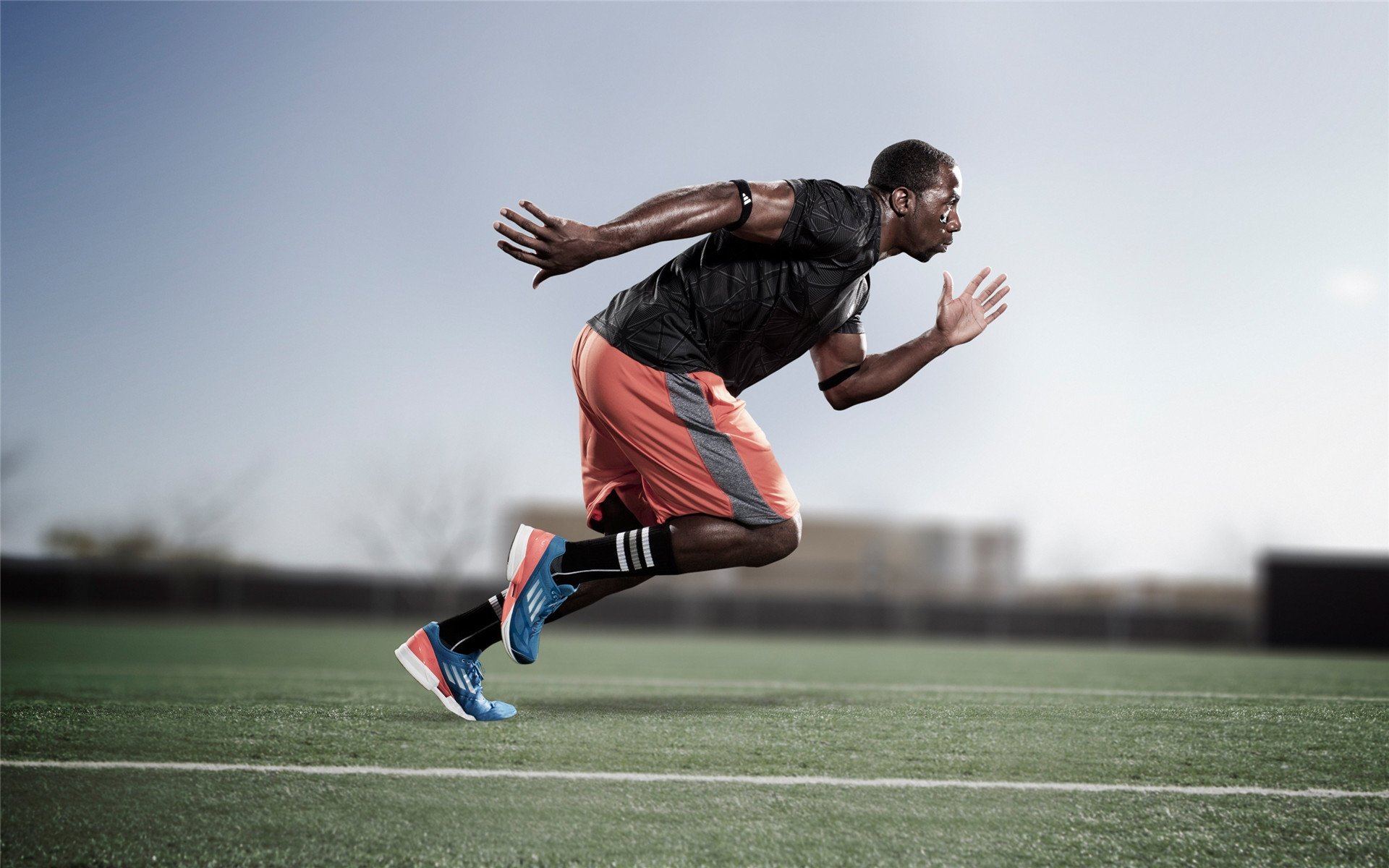 特色冰川徒步探险，极地极限的挑战体验，冰川徒步穿什么鞋